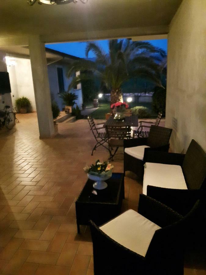 Elisa House Bed & Breakfast Foligno Ngoại thất bức ảnh